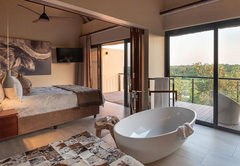 Rhulani Lodge