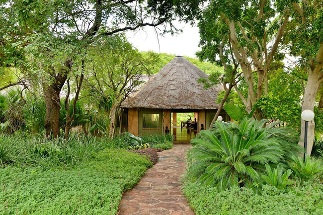 Royal Morubisi Founders Lodge
