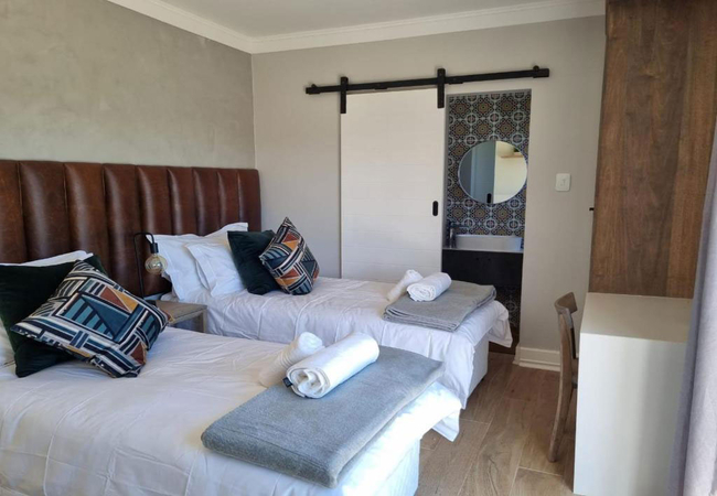 Luxury Twin / Double Rooms