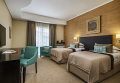 Twin Rooms