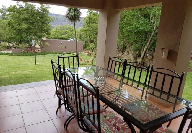 Zwavelpoort Guesthouse